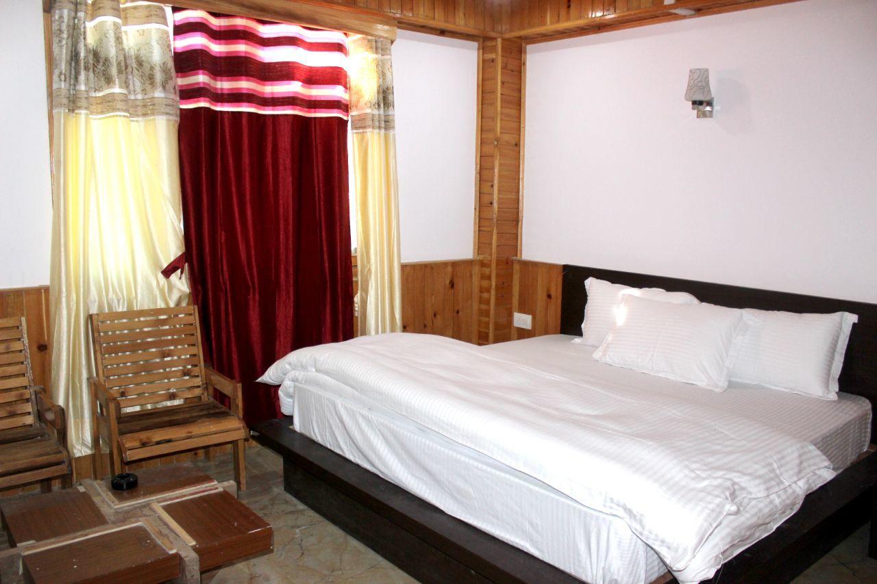 Hotel Uttarayan Sāngla Exterior foto
